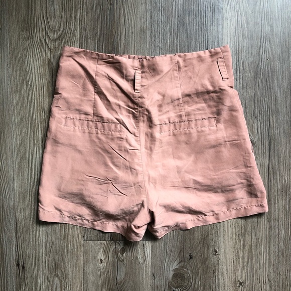 🌞3 for $25🌞 | High Waisted Paperbag Trouser Shorts - Picture 3 of 5